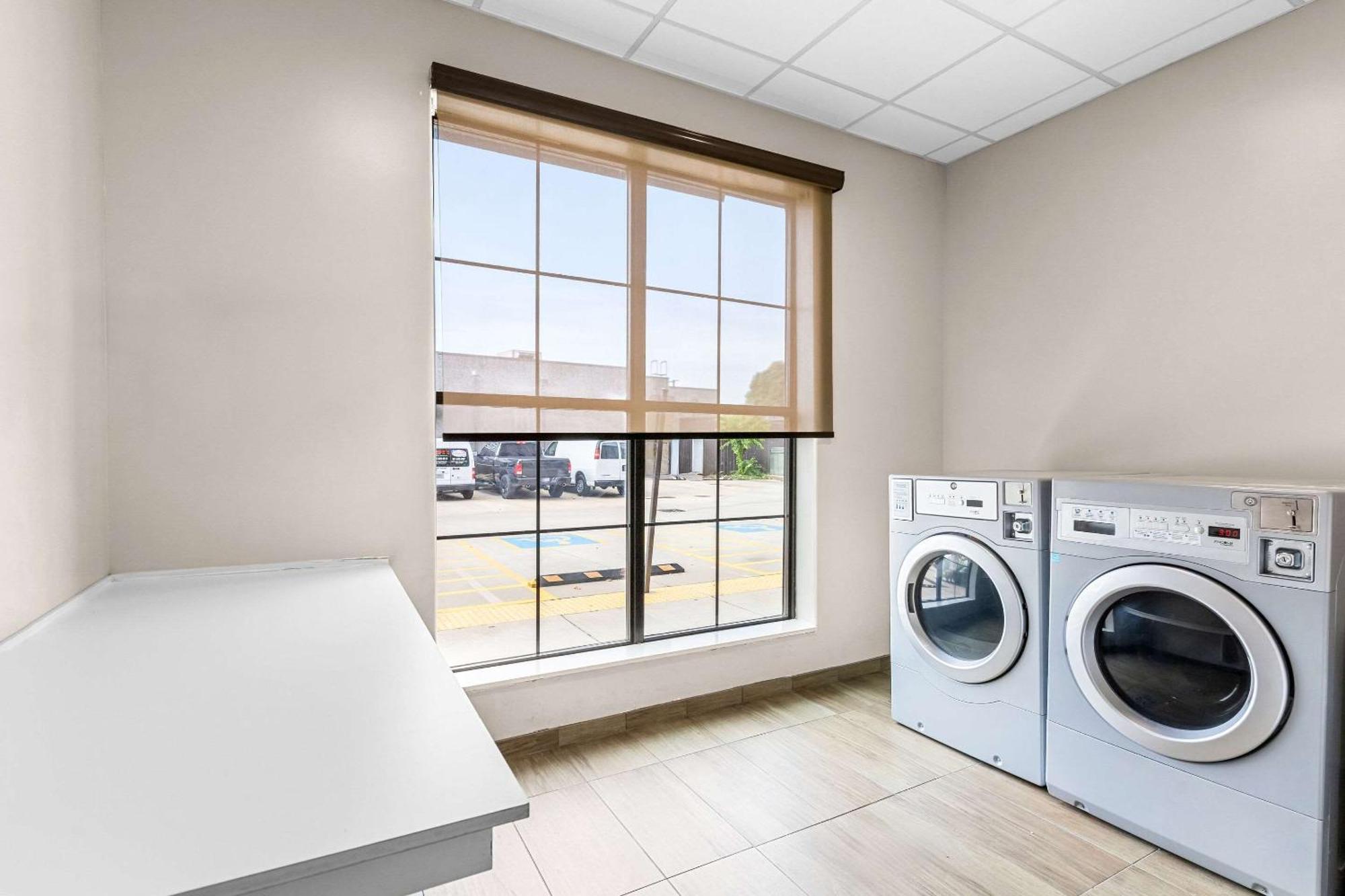 Comfort Suites Columbia Luaran gambar