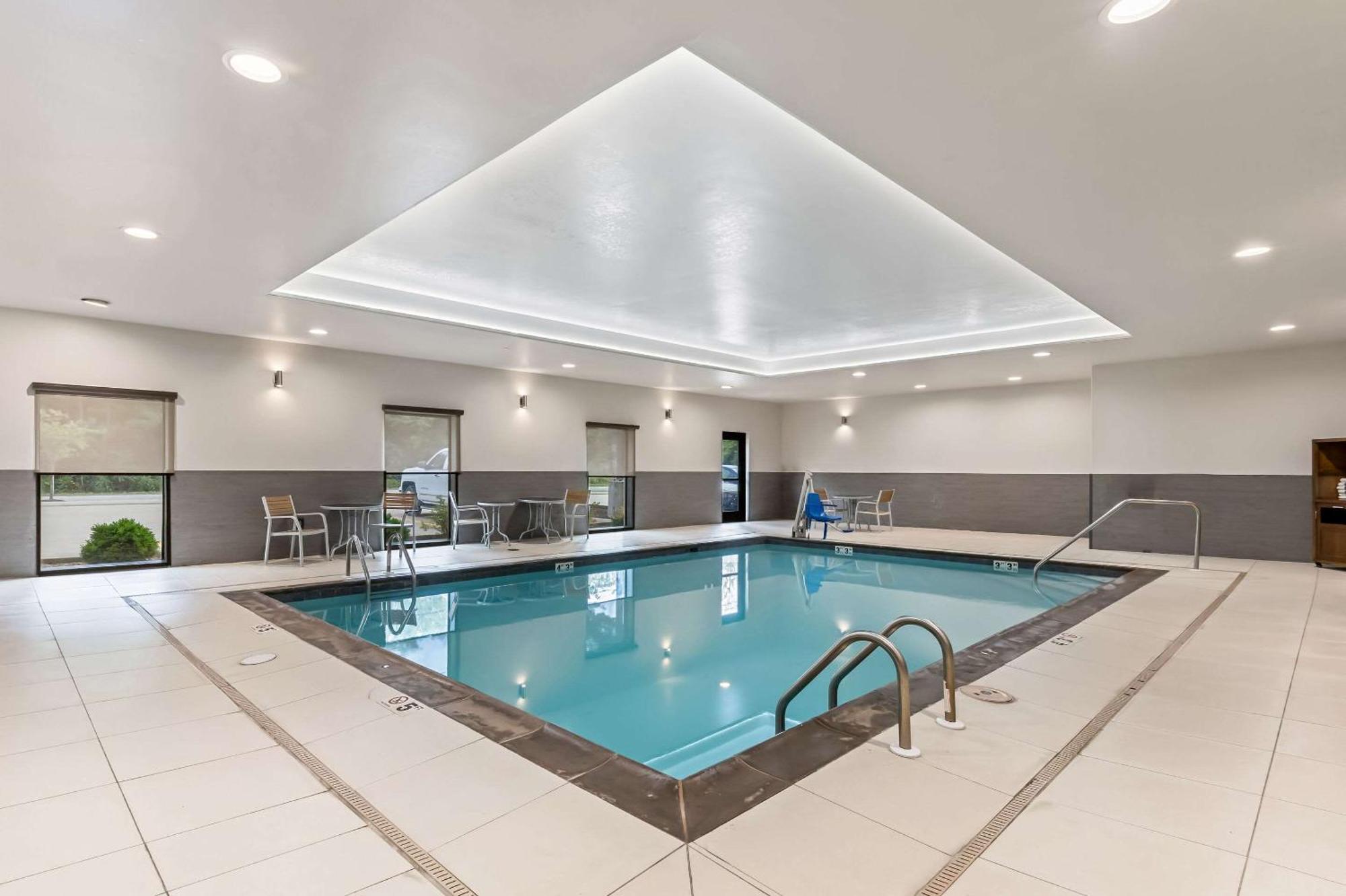 Comfort Suites Columbia Luaran gambar